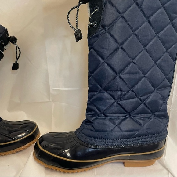 BASS | POTTER Women’s Navy Steel Shank Quilted Upper Rubber Bottom Boot Size 8 - Picture 5 of 14
